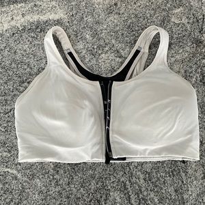 Nike Women’s Sports Bra